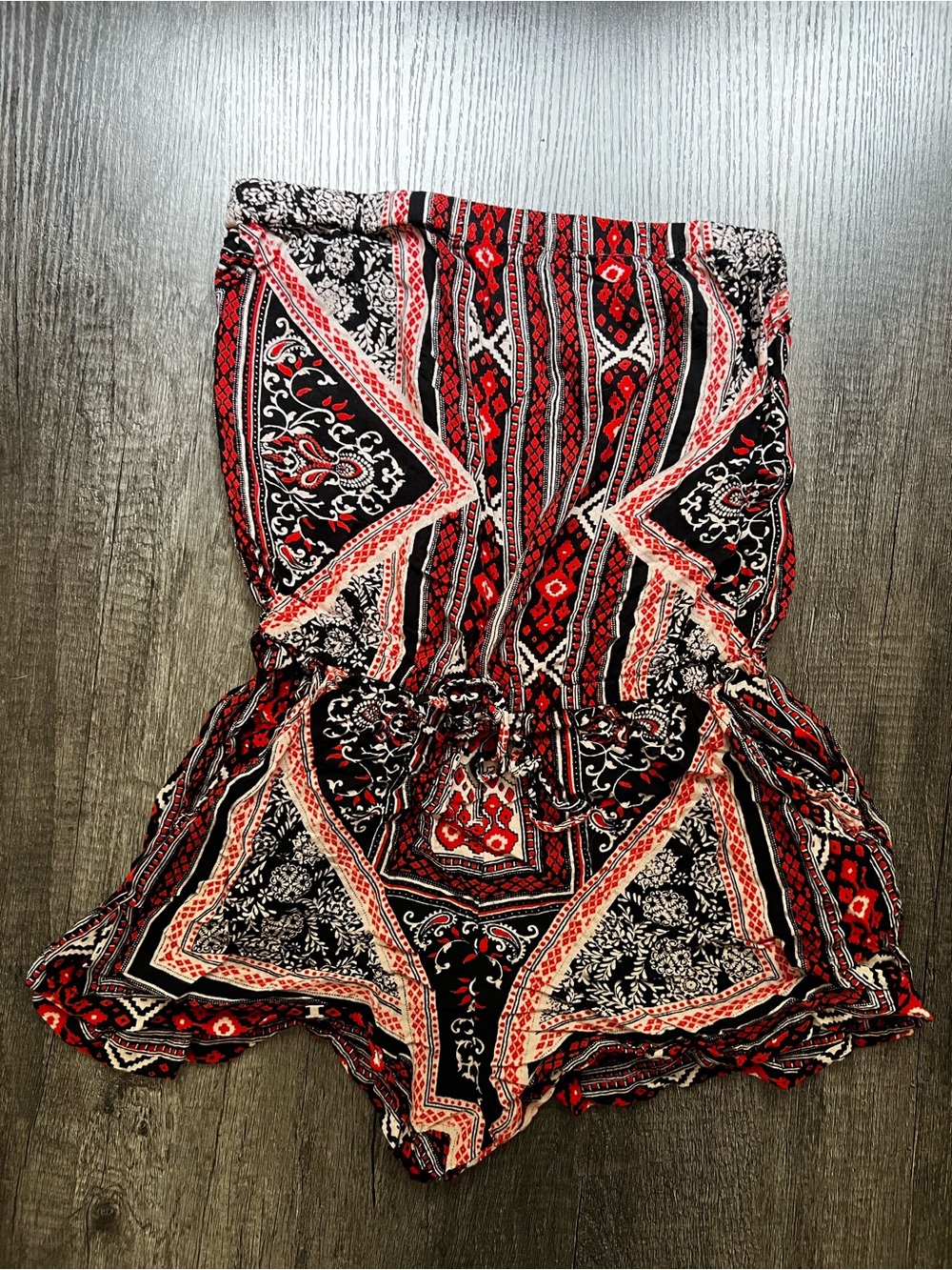 Strapless Patterned Romper